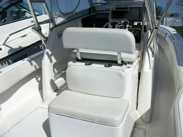 Slide: The Image of Contender 31 Fish Around Console Cuddy 1999 - 9
