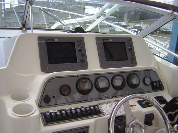 Slide: The Image of Wellcraft COASTAL 2006 - 1