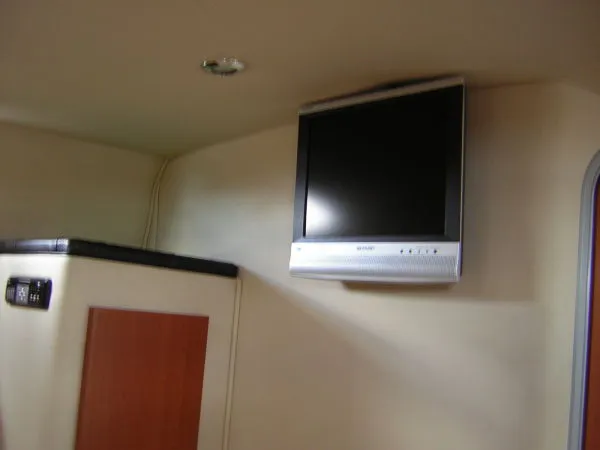Slide: The Image of Wellcraft COASTAL 2006 - 11