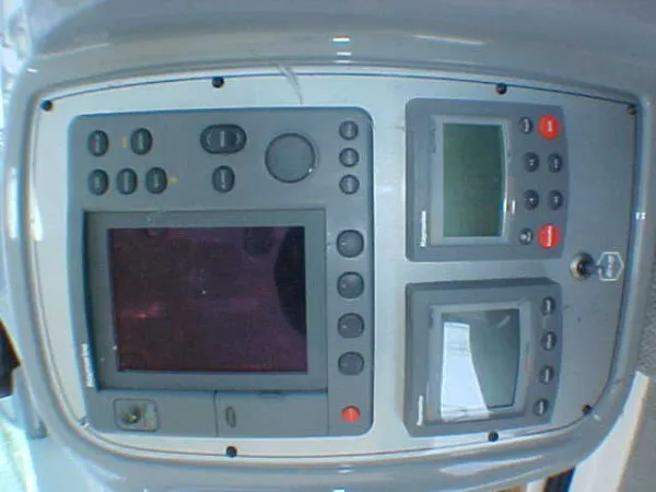 Slide: The Image of Maxum SCR 2004 - 11