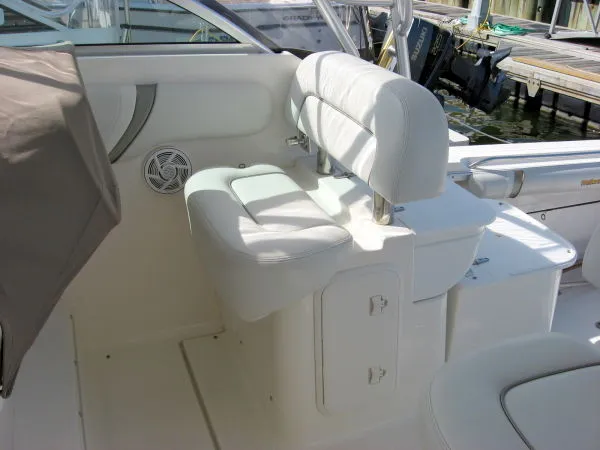 Slide: The Image of Wellcraft 290 Coastal-Yamaha 250HP 4-Strokes 2005 - 7