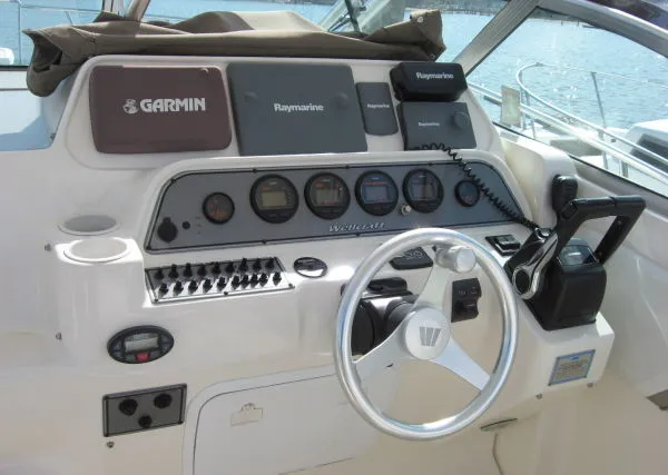 Slide: The Image of Wellcraft 290 Coastal-Yamaha 250HP 4-Strokes 2005 - 8