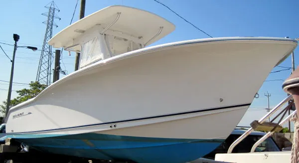 Slide: The Image of Sea Hunt Triton 260 CC 2008 - 2