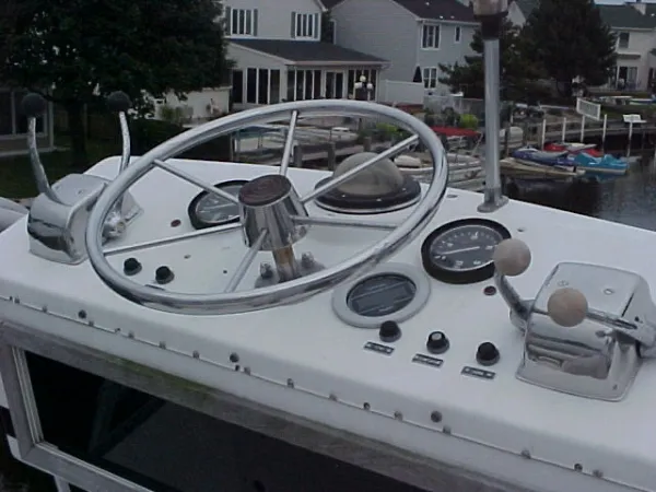 Slide: The Image of Topaz 38 EXPRESS SPORTFISHERMAN-1983 1983 - 10