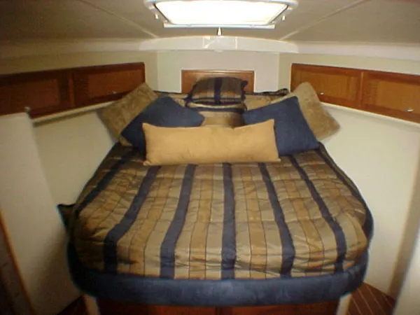 Slide: The Image of Cabo Flybridge 2004 - 2