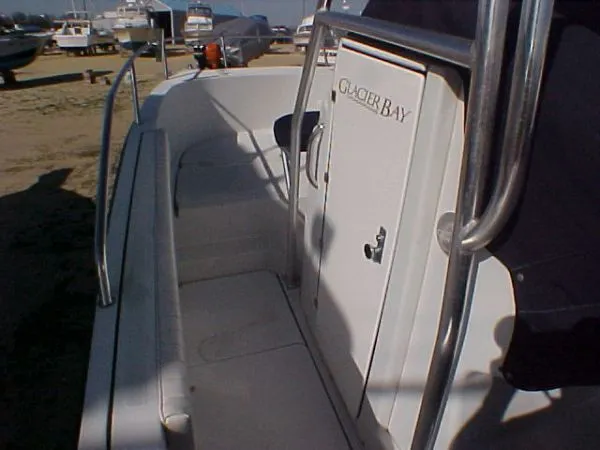 Slide: The Image of Glacier Bay CANYON RUNNER 26CC-2003 2003 - 5