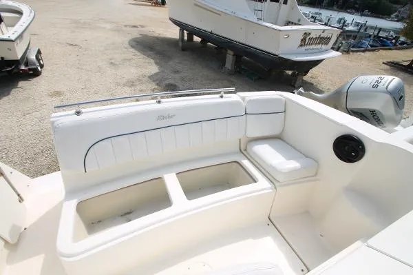Slide: The Image of Rinker Fiesta Vee 270 2000 - 7