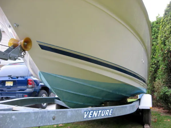 Slide: The Image of Sea Ray 240 Sundancer 2000 - 4