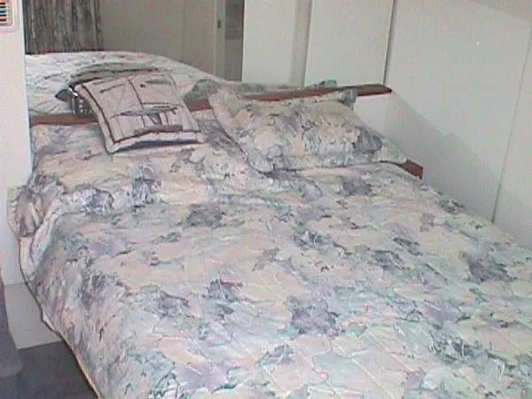 Slide: The Image of Silverton 442 Cockpit Motor Yacht 1996 - 2