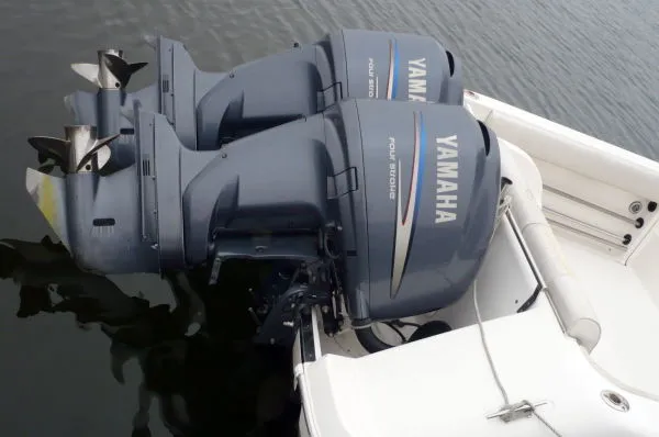 Slide: The Image of Robalo 265 Walkaround 2003 - 3