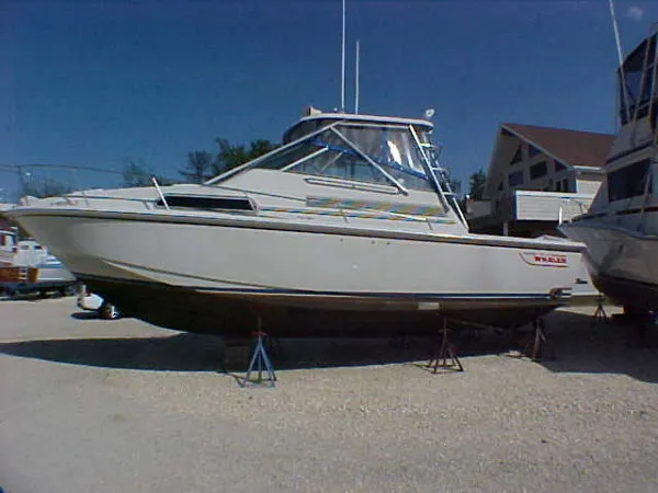 Slide: The Image of Boston Whaler Sportfisherman 1990 - 1