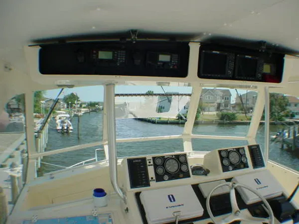 Slide: The Image of Henriques Sportfisherman 1996 - 10