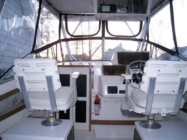 Slide: The Image of Grady-White Marlin 1997 - 10
