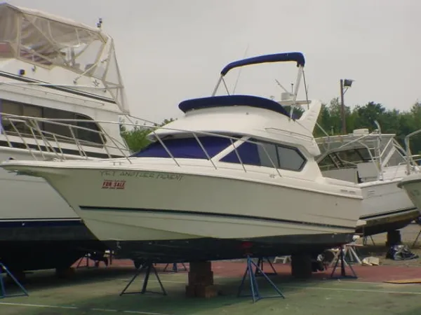Slide: The Image of Bayliner 2858 COMMAND BRIDGE- 1999 1999 - 0