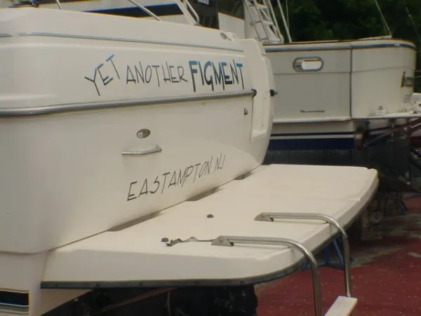 Slide: The Image of Bayliner 2858 COMMAND BRIDGE- 1999 1999 - 1