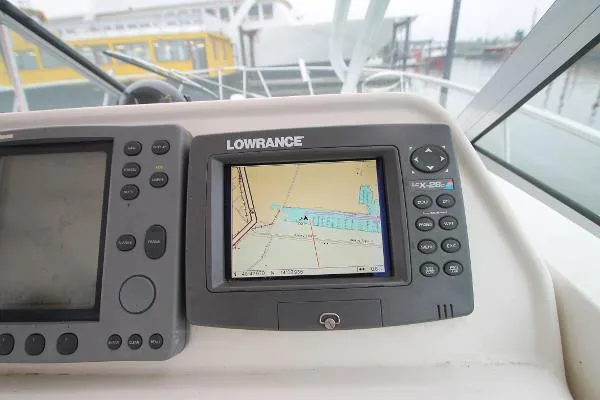 Slide: The Image of Wellcraft 290 Coastal 2000 - 4