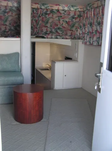 Slide: The Image of Hatteras 42 Sportfisherman 1971 - 10