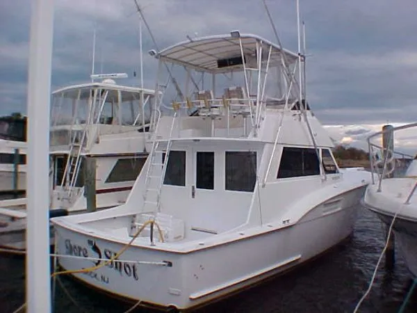 Slide: The Image of Hatteras 42 Sportfisherman 1971 - 11