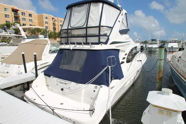 Slide: The Image of Sea Ray 44 Sedan Bridge 2007 - 7