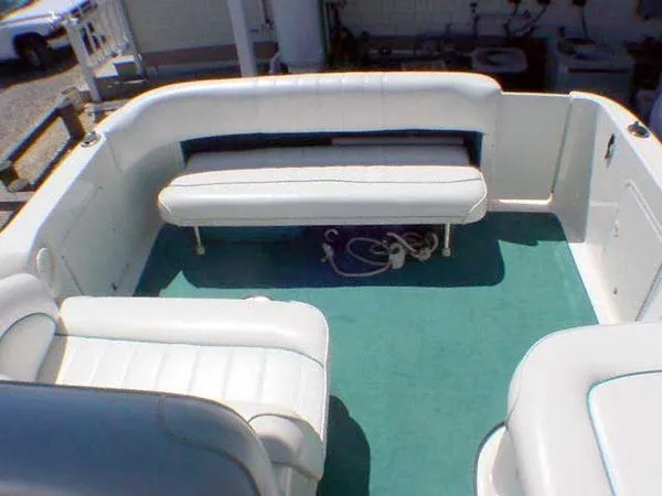 Slide: The Image of Sea Ray SUNDANCER 270-1995 1995 - 9