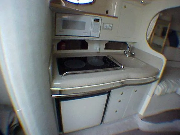 Slide: The Image of Sea Ray 1997 290 SUNDANCER 1997 - 2