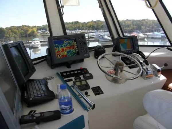 Slide: The Image of Torres 43 SPORTFISHERMAN 1996 - 5
