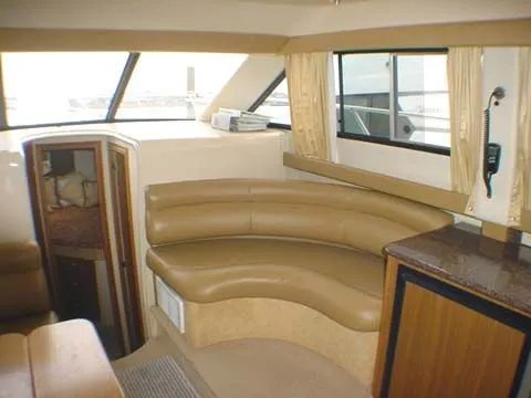 Slide: The Image of Bayliner 3488 COMMAND BRIDGE-2002 2002 - 6