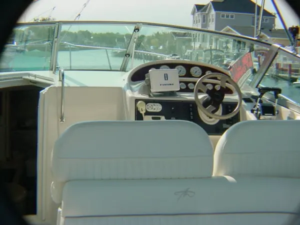 Slide: The Image of Monterey 322 CRUISER-1999 1999 - 2