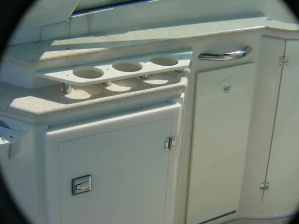 Slide: The Image of Monterey 322 CRUISER-1999 1999 - 3