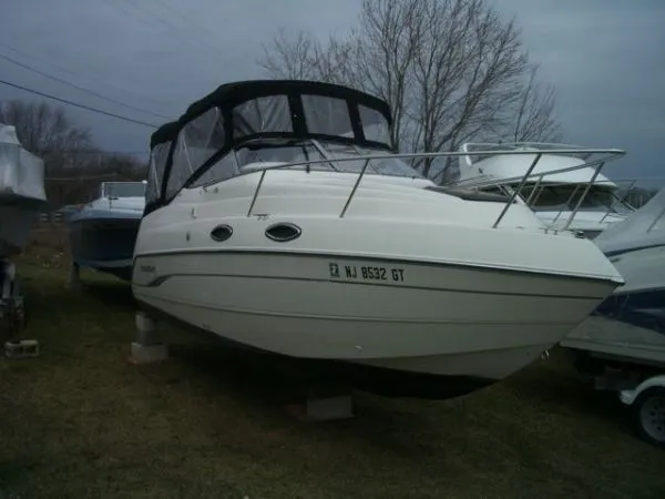 Slide: The Image of Stingray 240 CS 2004 - 1