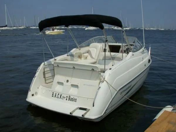 Slide: The Image of Stingray 240 CS 2004 - 2