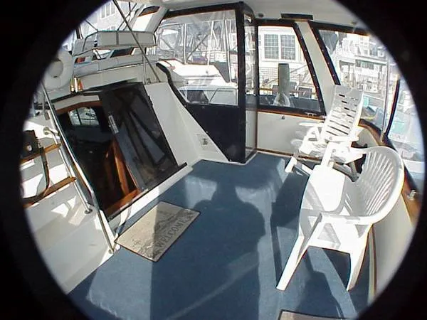 Slide: The Image of Sea Ray 1989 380 AFT CABIN 1989 - 4