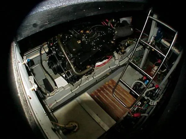Slide: The Image of Sea Ray 1989 380 AFT CABIN 1989 - 6