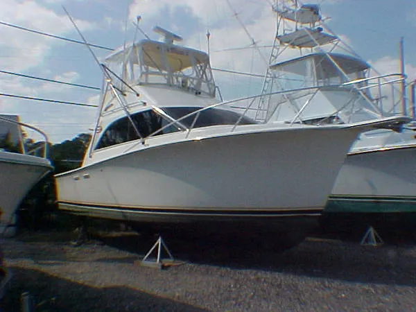Slide: The Image of Ocean Yachts 32 Super Sport-1990 1990 - 0