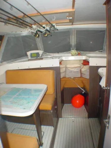 Slide: The Image of Bertram 31 Flybridge Cruiser 1973 - 3