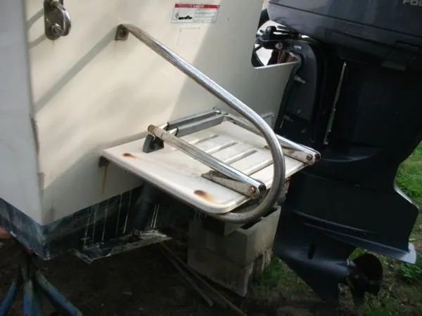 Slide: The Image of Parker Marine 2520 SL Pilothouse 2006 - 5