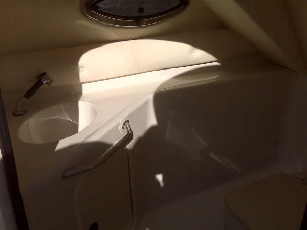 Slide: The Image of Sea Ray 240 Sundeck 2004 - 5