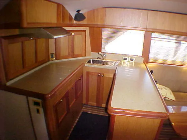 Slide: The Image of Luhrs Convertible 2005 - 5