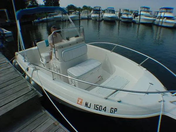 Slide: The Image of Pro-Line 190 Center Console 1998 - 0