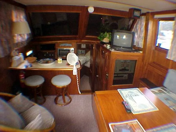 Slide: The Image of Californian 38 MOTOR YACHT-1984 1984 - 11