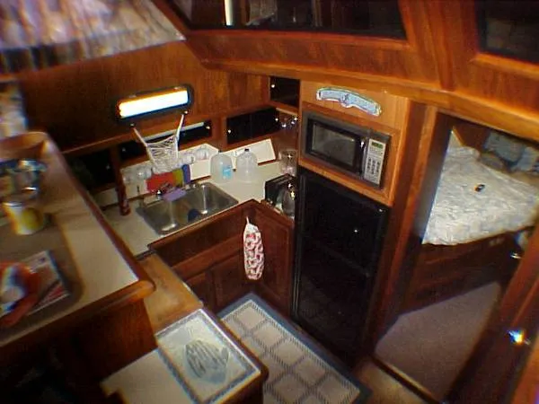 Slide: The Image of Californian 38 MOTOR YACHT-1984 1984 - 4