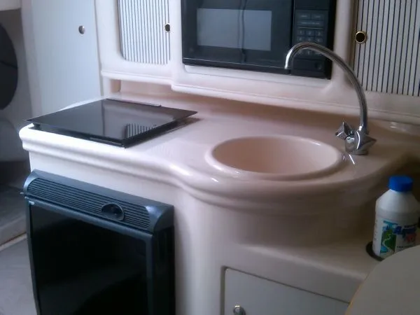 Slide: The Image of Sea Ray 260 Sundancer 2002 - 11