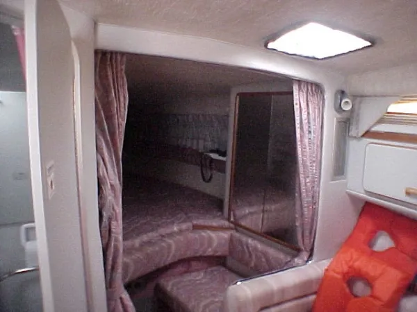 Slide: The Image of Sea Ray 310 SUNDANCER-1990 1990 - 4