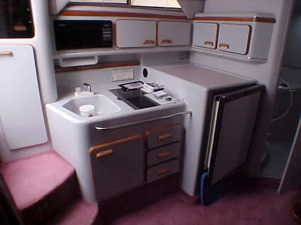 Slide: The Image of Sea Ray 310 SUNDANCER-1990 1990 - 8