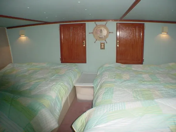 Slide: The Image of Holiday Mansion COASTAL BARRICUDA-1990 1990 - 8