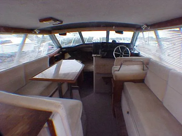 Slide: The Image of Bayliner 2850 Contessa Command Bridge 1986 - 2