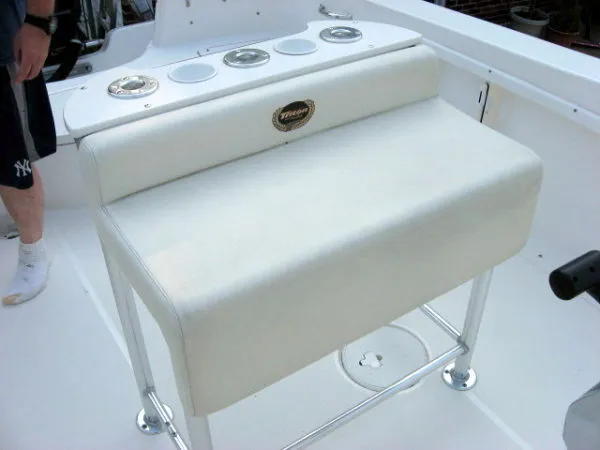 Slide: The Image of Triton 225 CC 2007 - 10
