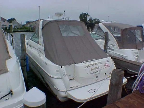 Slide: The Image of Sea Ray 1998 310 Sundancer 1998 - 1
