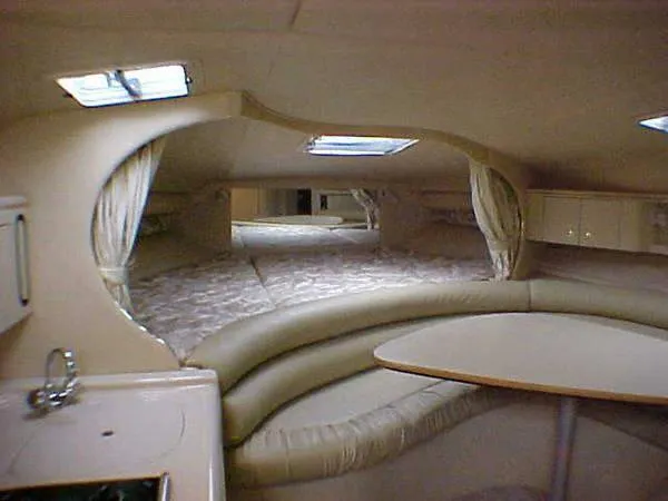 Slide: The Image of Sea Ray 1998 310 Sundancer 1998 - 2