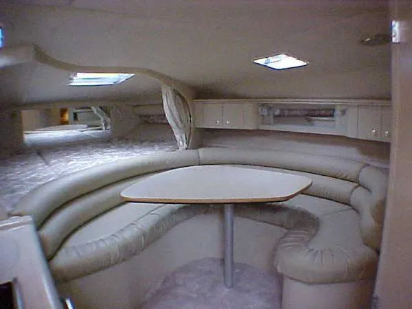 Slide: The Image of Sea Ray 1998 310 Sundancer 1998 - 4